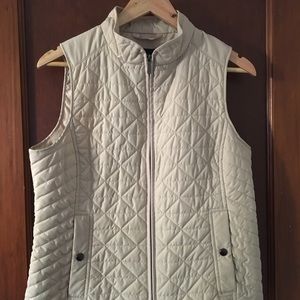 Lands End Crème Quilted Waterproof Vest